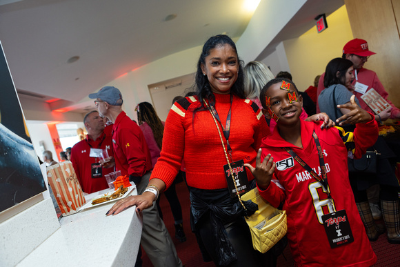 Homecoming_PresidentsSuite_10142023_JC_8985