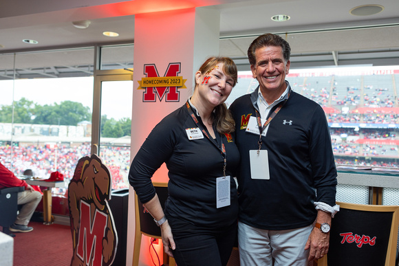 Homecoming_PresidentsSuite_10142023_JC_9003